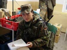 birte-during-a-training-exercise-with-the-army-in-2003.jpg