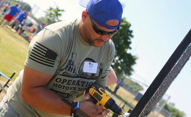 Army veteran Jose Martinez found new ways to serve his community through The Mission Continues.