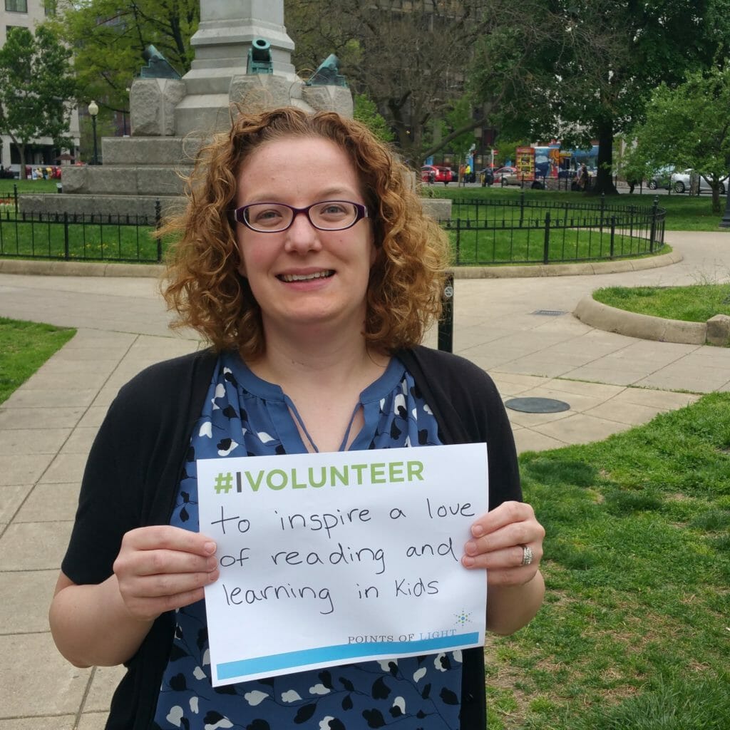 Morgan participating in the Points of Light #ivolunteer campaign during National Volunteer Week 2017.
