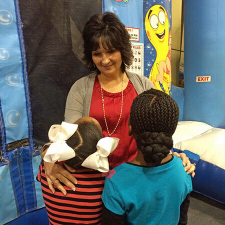 Lisa Mohr Daily Point of Light Award Honoree