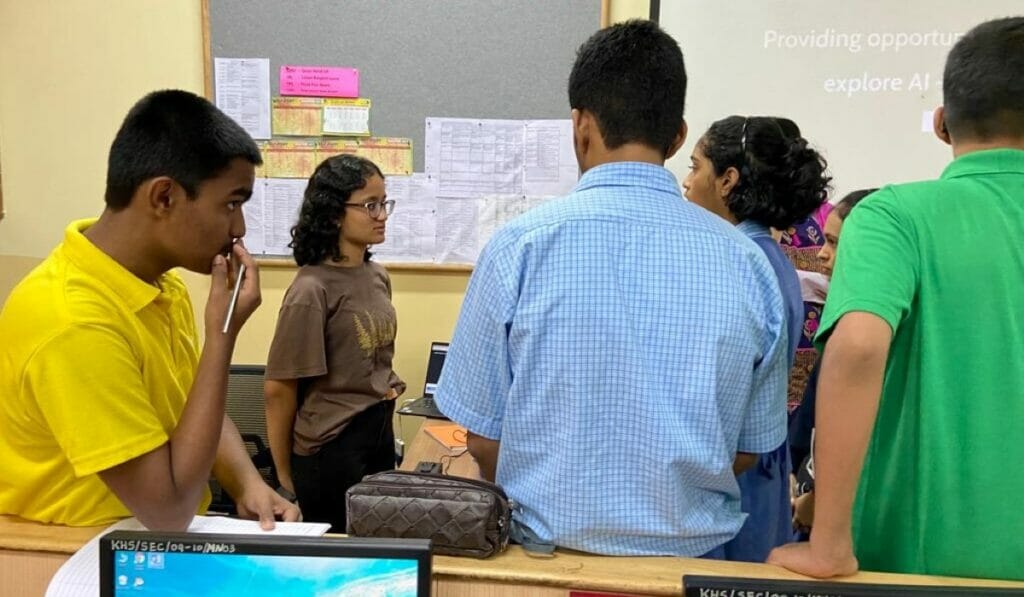 A Teen’s Drive for Diversity in Artificial Intelligence Points of Light